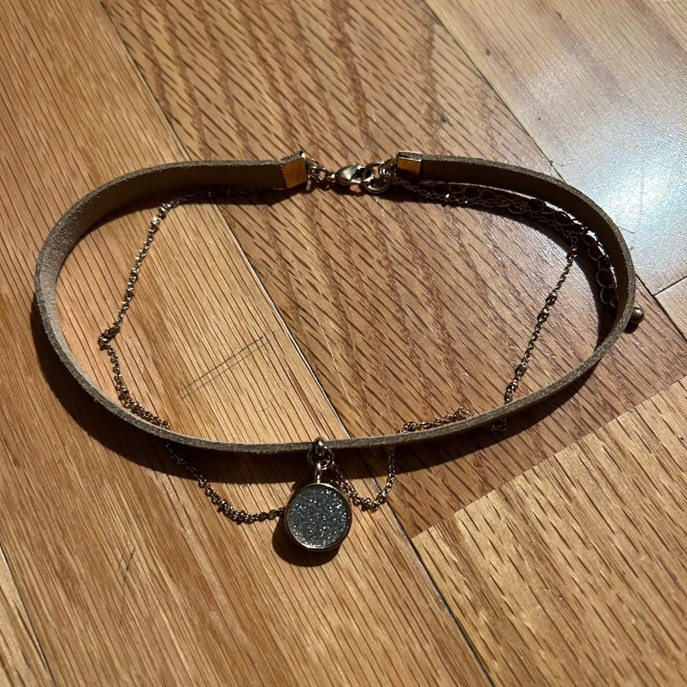The Choker - Necklace - Brand New in Box